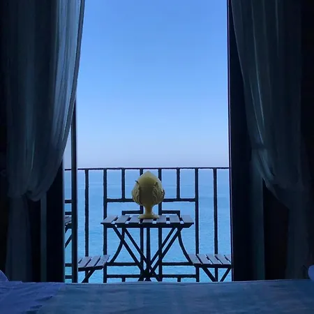 بيت ضيافة La Torretta Del Senatore