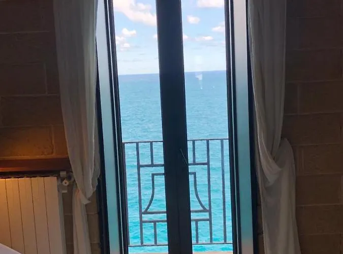 بيت ضيافة La Torretta Del Senatore