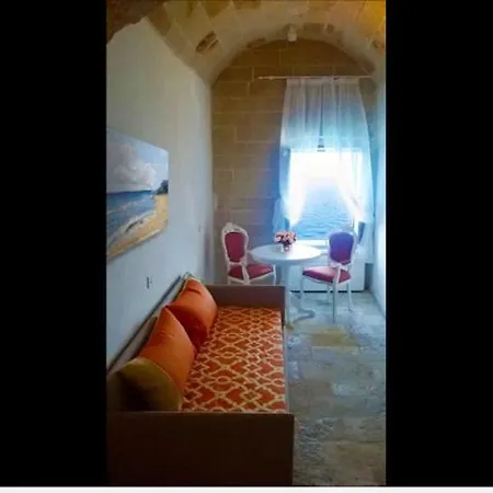 Affittacamere La Torretta Del Senatore *