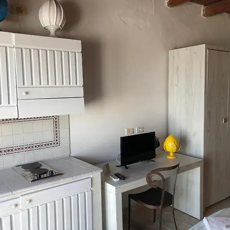 La Torretta Del Senatore Πανσιόν Polignano a Mare